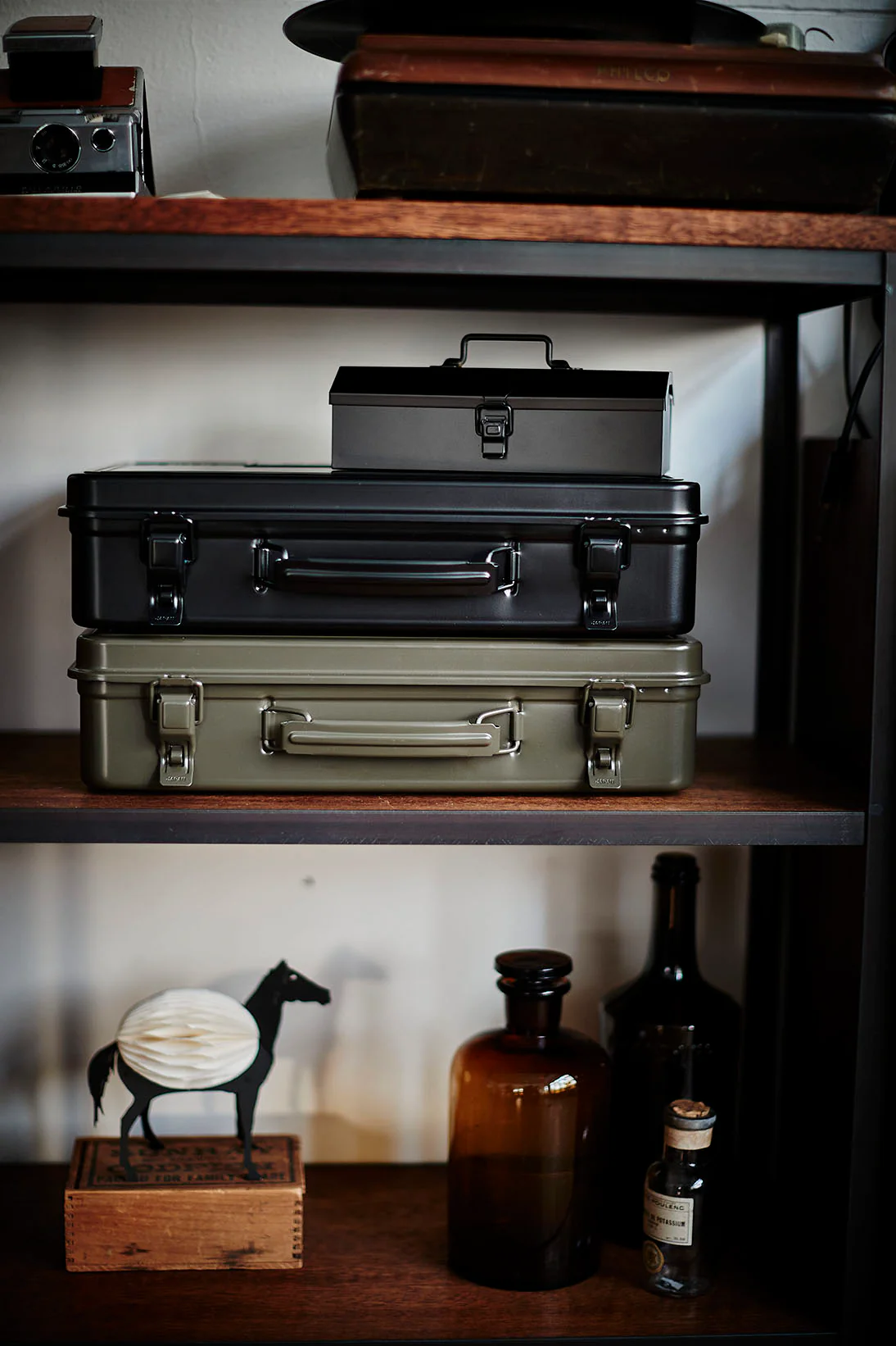 Toyo Steel Trunk Shape Toolbox T-360 - Image 2