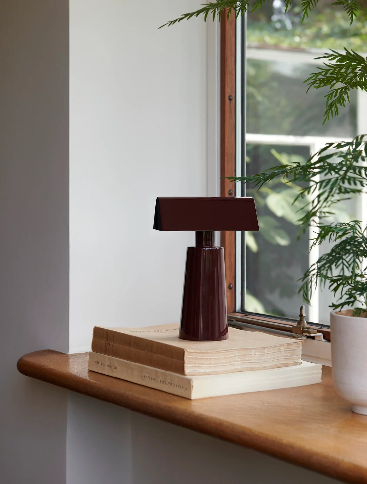 &Tradition Caret MF1 Portable Table Lamp - Image 13