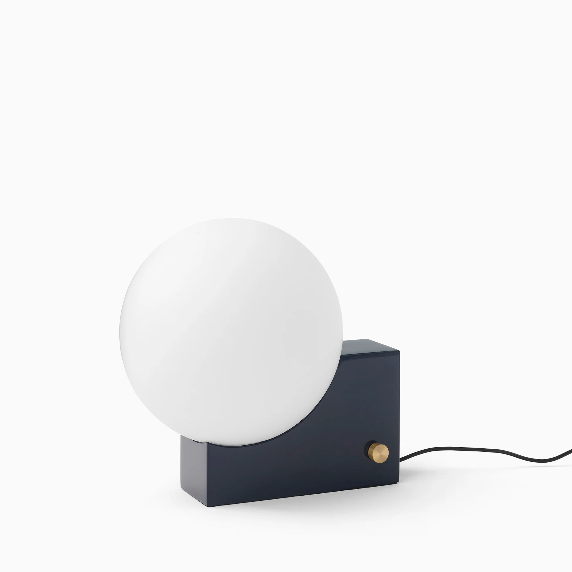 &Tradition Journey Table & Wall Lamp SHY1
