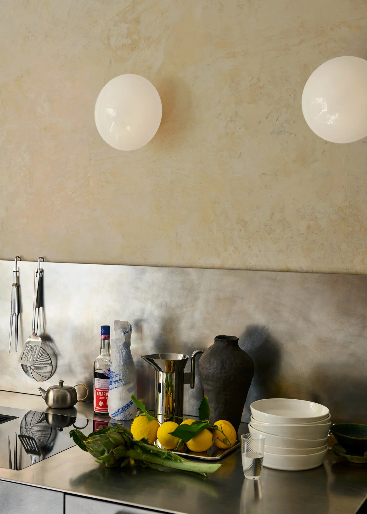 &Tradition Mist AP22 Wall and Ceiling Lamp - Image 9