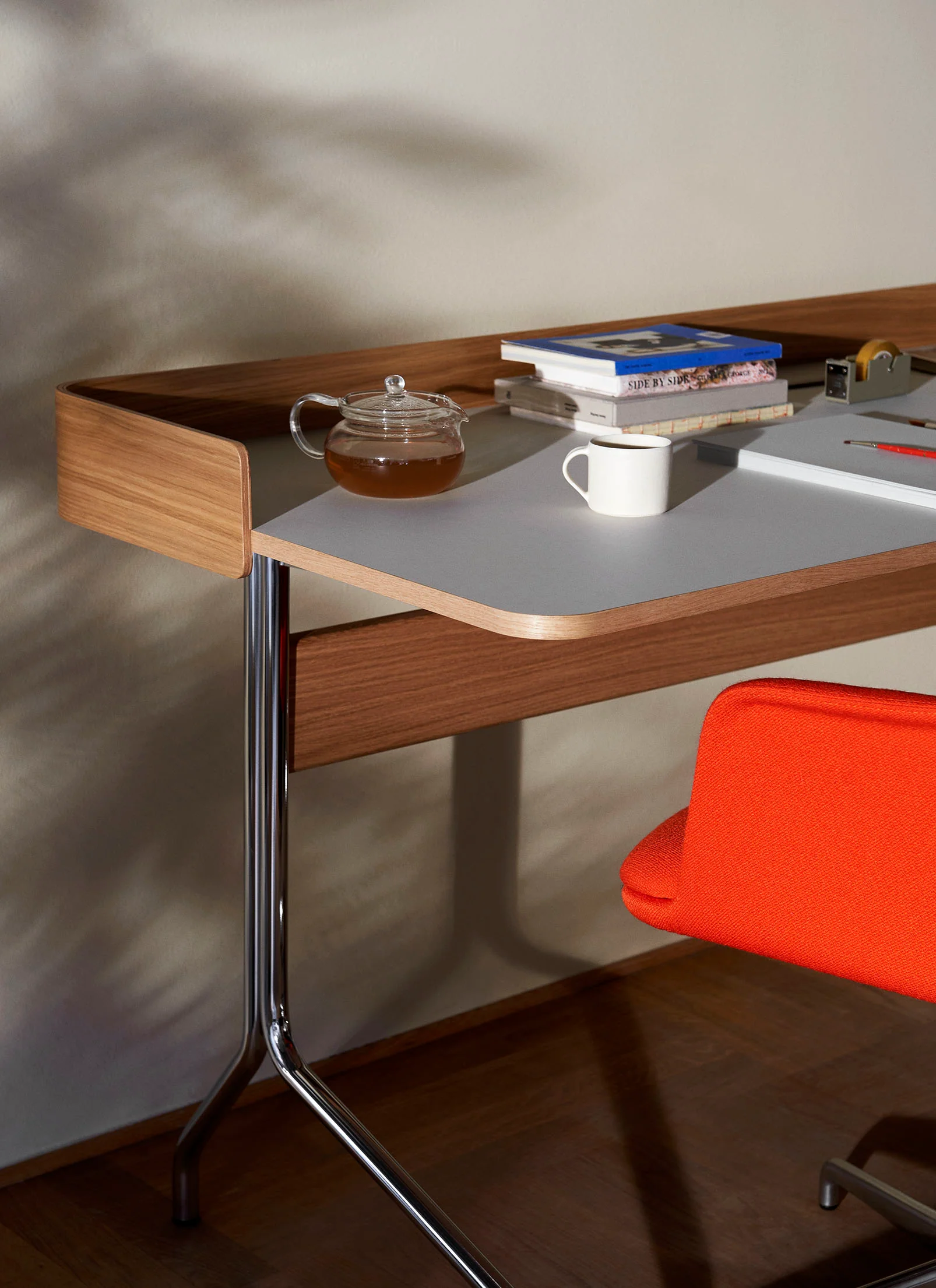 &Tradition Pavilion Desk AV17 - Image 3