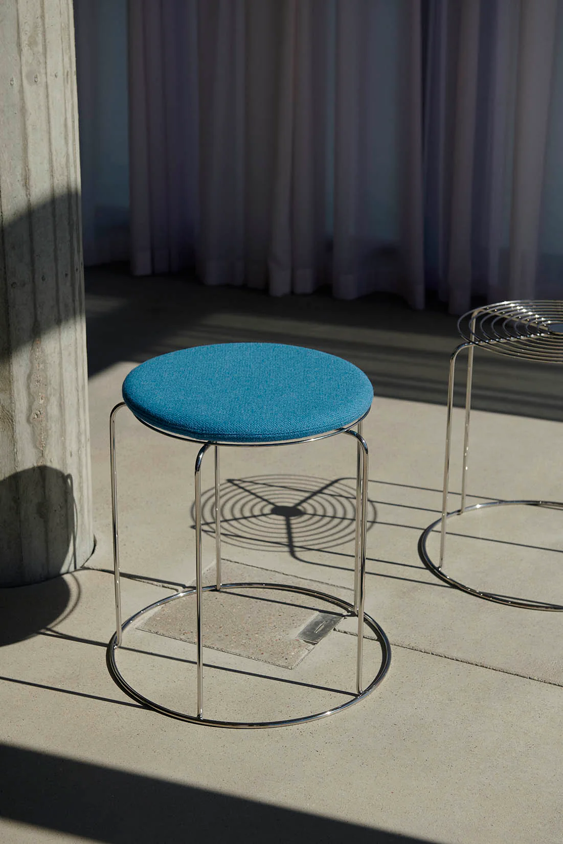 &Tradition Wire Stool - Image 13